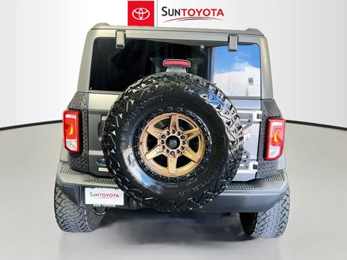 Used 2023 Ford Bronco Black Diamond AWD/4WD image 5