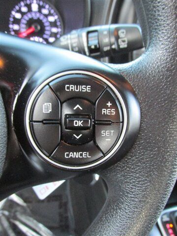 Used 2021 Kia Soul S FWD image 24