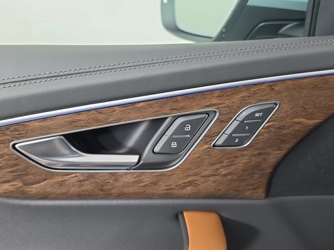 New 2026 Audi Q8 Prestige AWD/4WD image 18