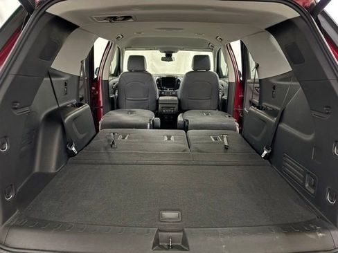 Used 2018 Chevrolet Traverse LT w/ LPO, Floor Liner Package AWD/4WD image 14