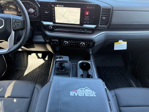 New 2026 GMC Sierra 1500 SLT AWD/4WD image 28