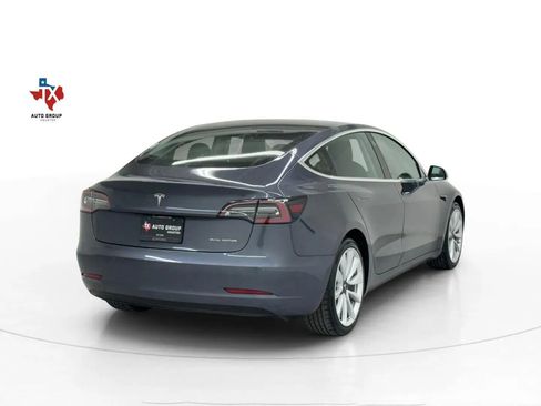 Used 2018 Tesla Model 3 Long Range image 5