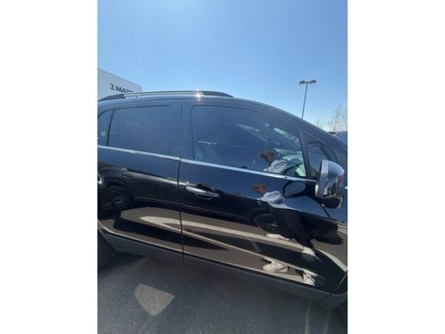 Used 2019 Chevrolet Trax LT w/ Driver Confidence Package image 4