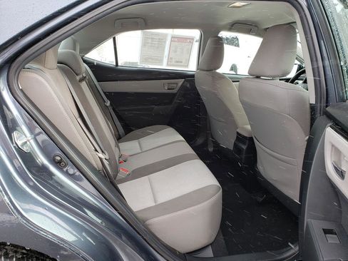 Used 2018 Toyota Corolla LE image 15