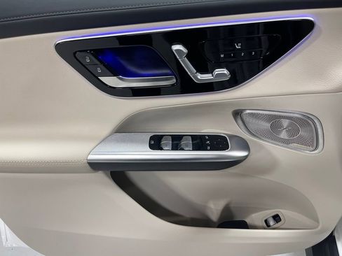Certified 2024 Mercedes-Benz GLC 300 4MATIC image 18