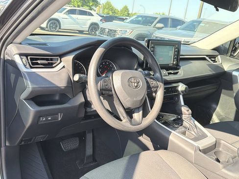 Used 2020 Toyota RAV4 LE w/ All Weather Liner Package AWD/4WD image 10