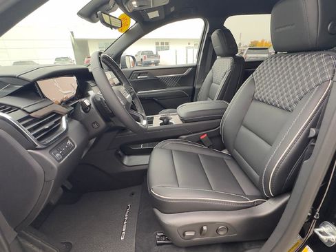 New 2026 GMC Acadia Denali image 16