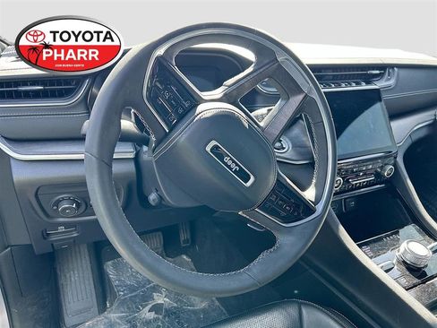 Used 2023 Jeep Grand Cherokee L Overland image 1