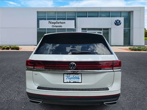 New 2026 Volkswagen Atlas SE FWD image 5