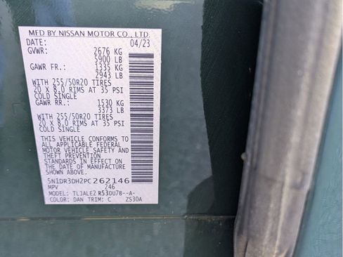 Used 2023 Nissan Pathfinder Platinum image 29