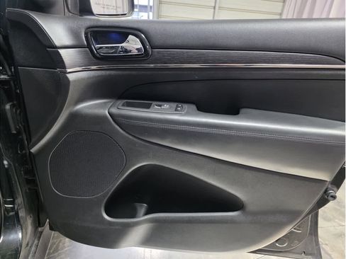 Used 2020 Jeep Grand Cherokee High Altitude image 14