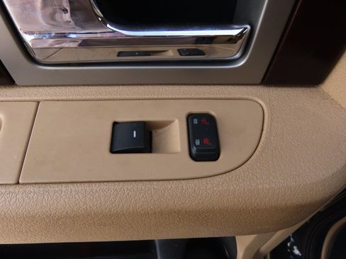 Used 2012 Ford F150 King Ranch image 17