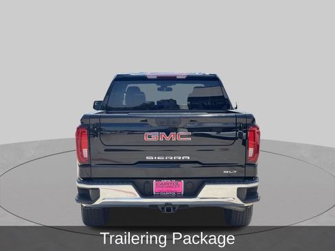 Used 2025 GMC Sierra 1500 SLT AWD/4WD image 4