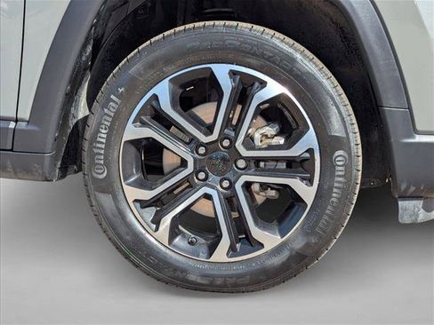 Used 2022 Jeep Compass Limited AWD/4WD image 23