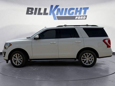 Used 2021 Ford Expedition XLT AWD/4WD image 2