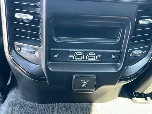 Used 2022 RAM 1500 Limited AWD/4WD image 21