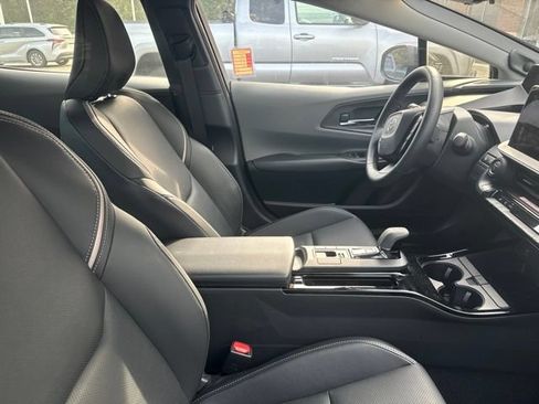 Used 2026 Toyota Prius Limited w/ Limited Premium Package AWD/4WD image 4
