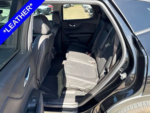 Used 2024 Chevrolet Blazer LT w/ Sound & Technology Package FWD image 6