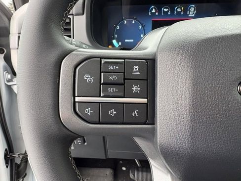 Used 2025 Ford F150 Lariat w/ Equipment Group 502A High image 17