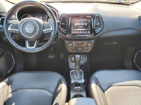 Used 2021 Jeep Compass Limited w/ Sun and Sound Group AWD/4WD image 27