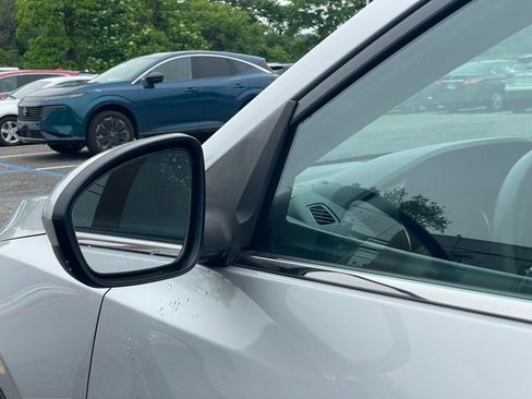 Certified 2023 Nissan Sentra S FWD image 24