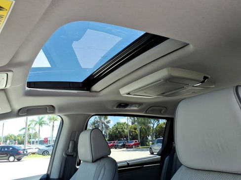 Certified 2023 Honda Odyssey Elite image 8