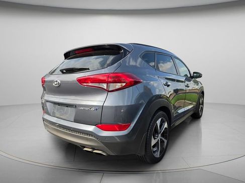 Used 2016 Hyundai Tucson Limited w/ Option Group 03 FWD image 5