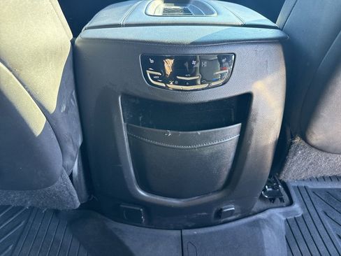 Used 2019 Cadillac Escalade 4WD image 44