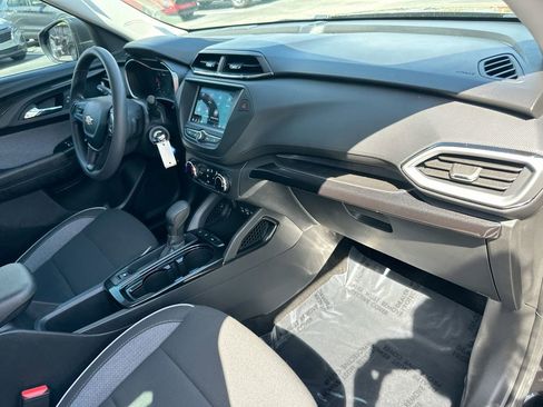 Certified 2023 Chevrolet TrailBlazer LS image 27