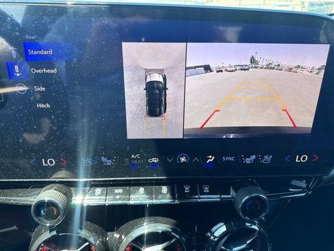 Used 2024 Chevrolet Blazer EV RS AWD/4WD image 24