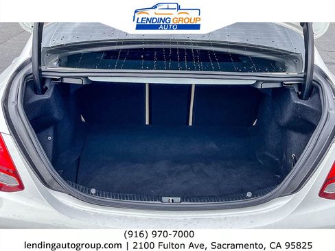 Used 2018 Mercedes-Benz C 300 Sedan image 25