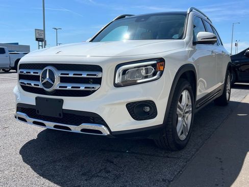 Certified 2022 Mercedes-Benz GLB 250 4MATIC image 8