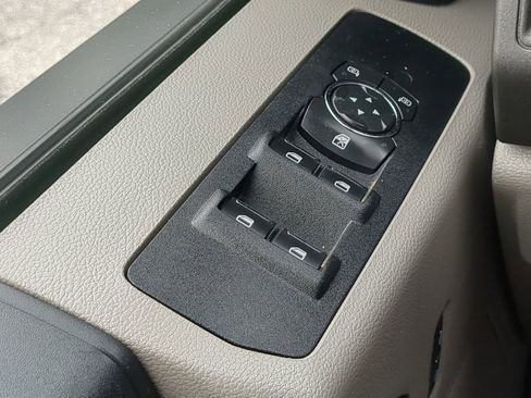 Used 2019 Ford F250 XL w/ STX Appearance Package image 21