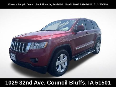 Used 2012 Jeep Grand Cherokee Laredo AWD/4WD image 3