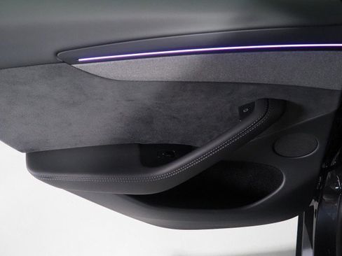 Used 2026 Tesla Model Y Long Range RWD image 68