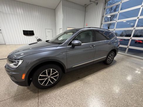 Used 2020 Volkswagen Tiguan S image 15