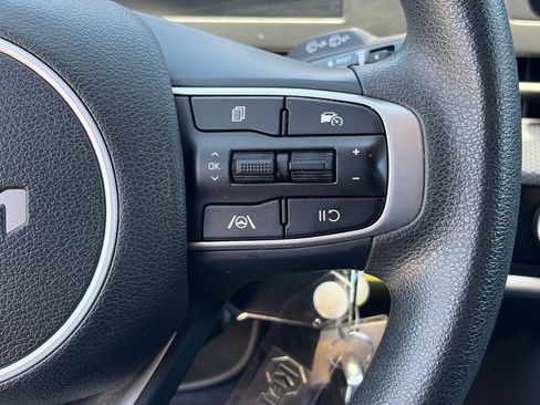 Used 2023 Kia Sportage LX AWD/4WD image 22