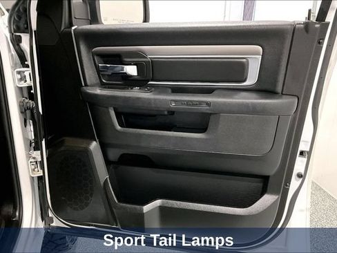 Used 2022 RAM 1500 Warlock AWD/4WD image 38