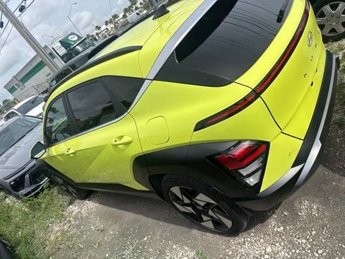 Used 2025 Hyundai Kona Limited FWD image 9