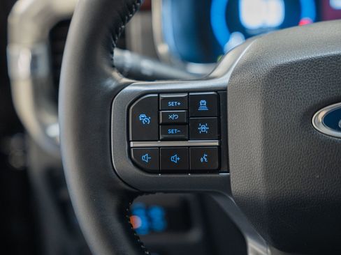 Certified 2023 Ford F150 Lariat w/ Equipment Group 502A High image 31