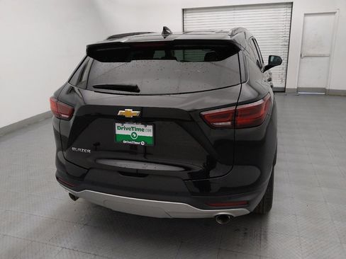 Used 2024 Chevrolet Blazer LT w/ Convenience Package FWD image 7