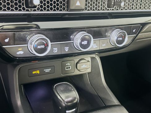 Used 2022 Honda Civic EX image 23