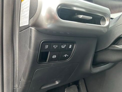 New 2026 Hyundai Ioniq 9 SEL image 12