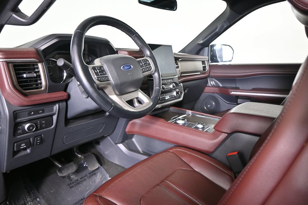 Used 2022 Ford Expedition Max Limited AWD/4WD image 24