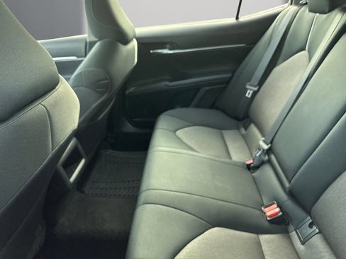 Used 2023 Toyota Camry LE FWD image 5