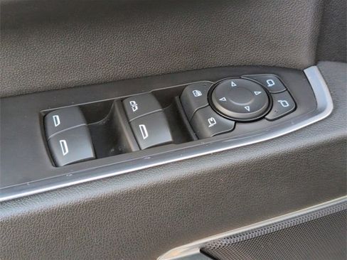 Used 2024 Chevrolet Silverado 2500 LT image 22