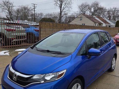 Used 2020 Honda Fit LX image 5