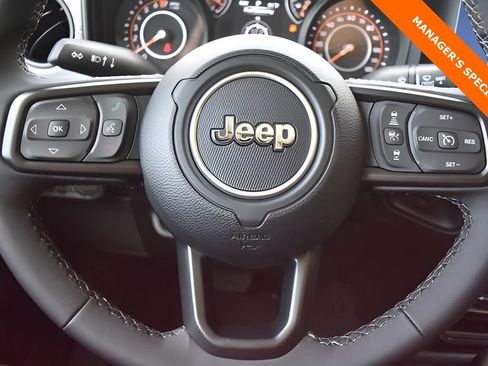 New 2025 Jeep Gladiator Sport image 18