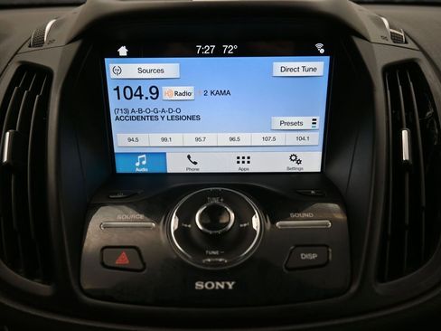 Used 2017 Ford Escape Titanium FWD image 9