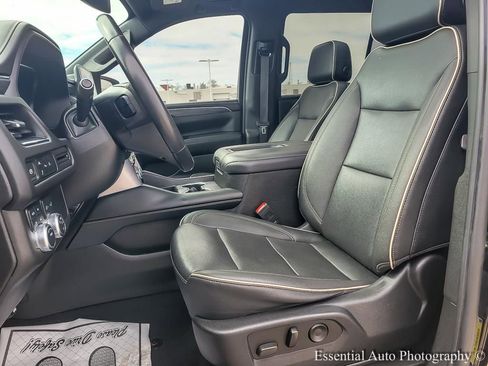 Used 2023 GMC Yukon SLT image 9